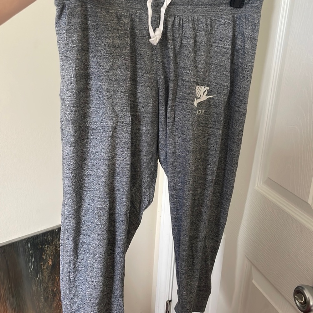 Nike joggers